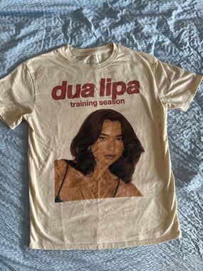 Youth Large Dua Lipa Training Season Cream T-Shirt L 10/12